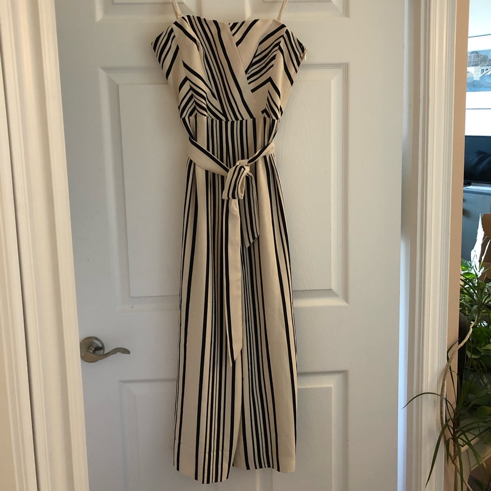 H&M black and white striped romper/jumpsuit